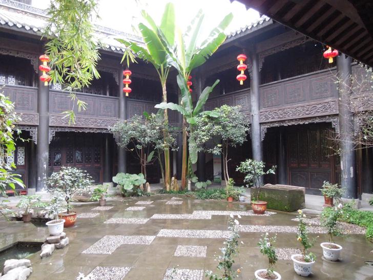Court of the Huguang Guild Hall in Chongqing